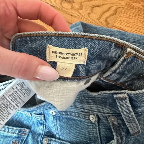 Madewell The Perfect Vintage Straight Jeans •27• - Picture 3 of 4